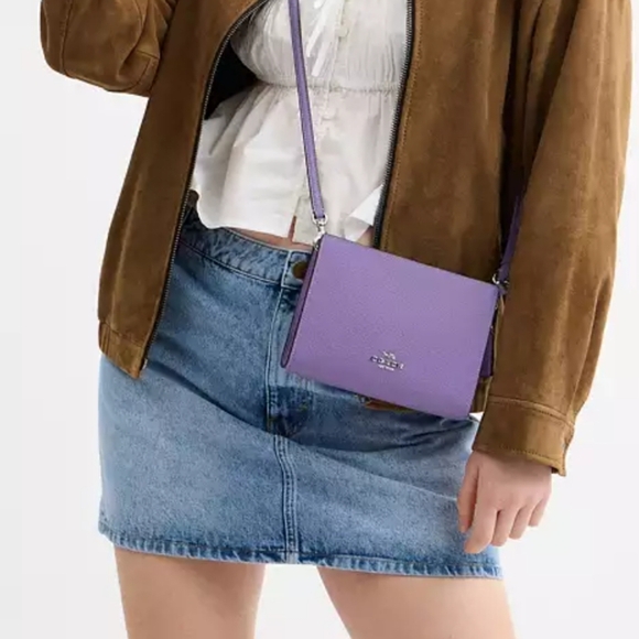 Authentic Purple Coach Crossbody Bag - Picture 1 of 13